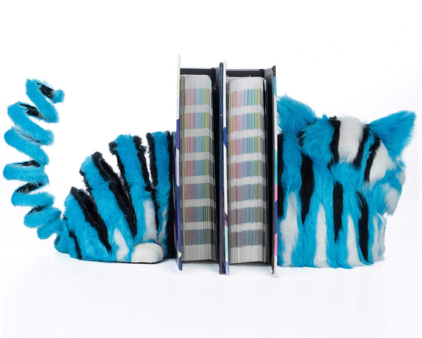 Katherine's Collection Cheshire Cat Book Ends Katherine's Collection Hearts and Wonderland