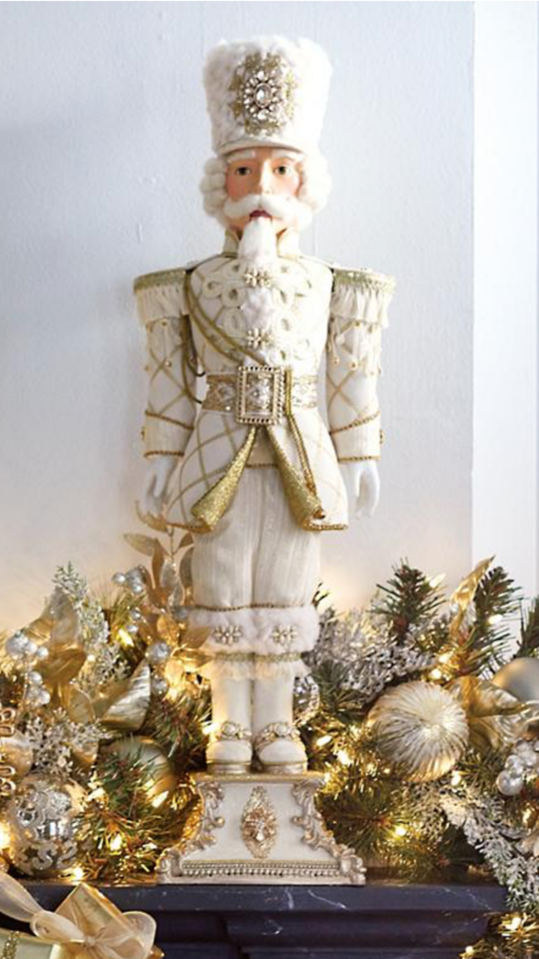Katherine's Collection Colonel Walter Nutshell Nutcracker Katherine's Collection Christmas Nutcracker