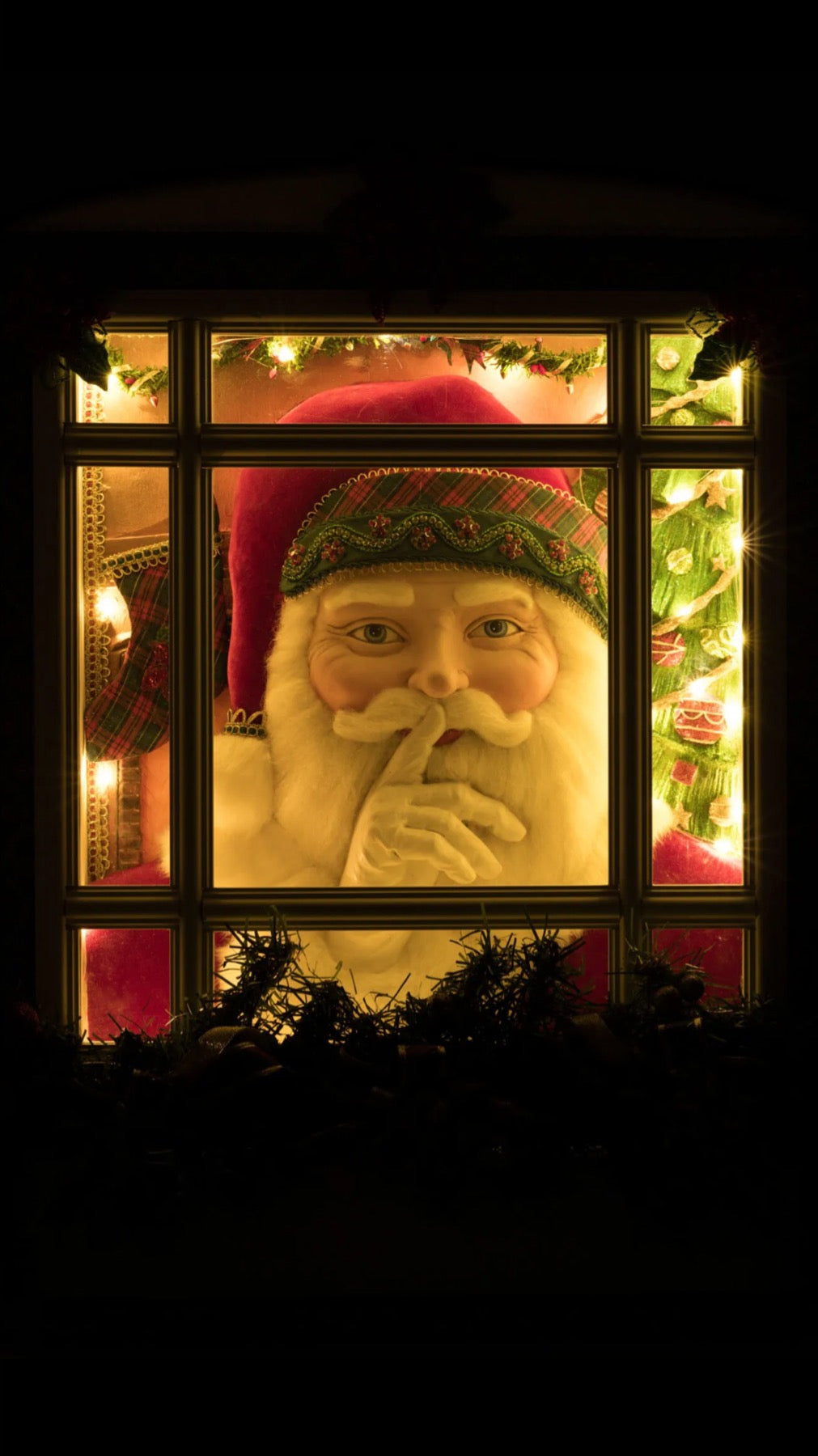 Katherine's Collection Holiday Magic Santa In Window Wall Piece Katherine's Collection Santa Wall Hanging