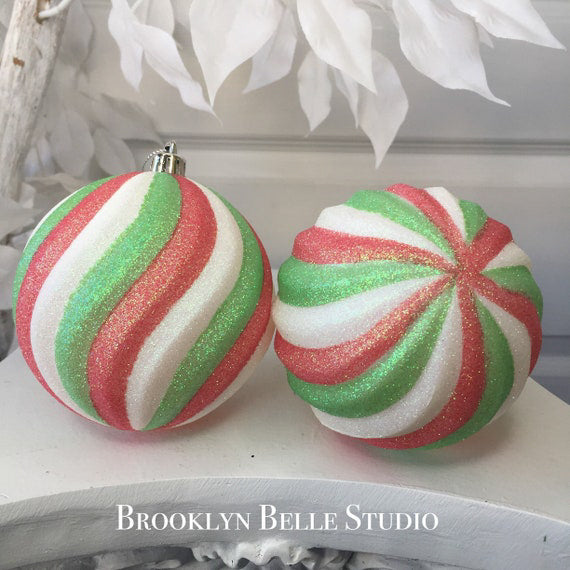 Set Of 2 Swirl Red and White Ornaments