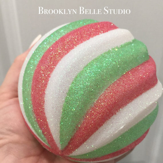 Set Of 2 Swirl Red and White Ornaments