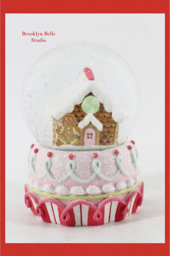 Gingerbread Water Globe