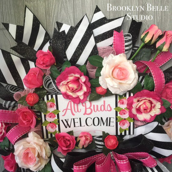 Large All Buds Welcome Wreath