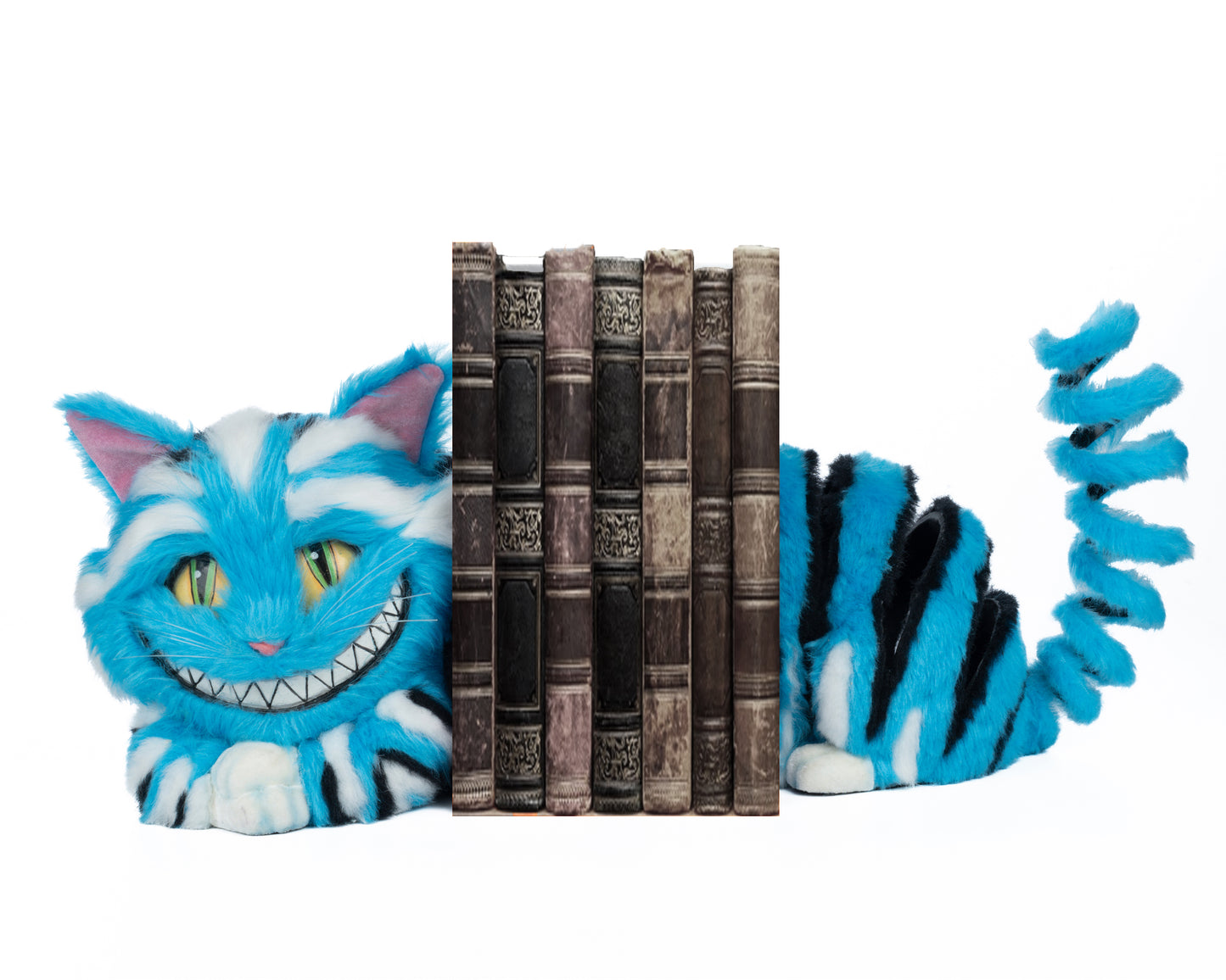 Katherine's Collection Cheshire Cat Book Ends    Katherine's Collection Hearts and Wonderland