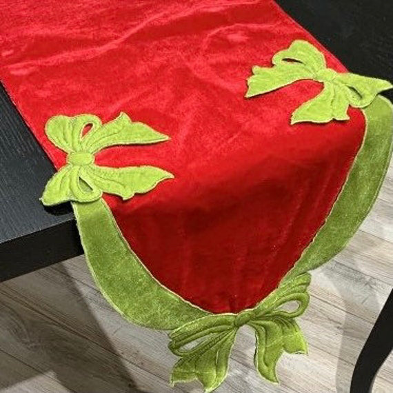 Christmas Table Runner